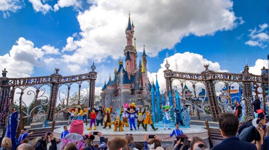 disneyland paris plus grand parc attractions europe