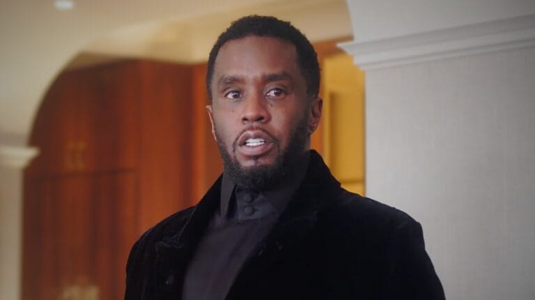 P. Diddy : cette femme qui l’accuse de l’avoir menacée de la jeter par-dessus un balcon au 17e étage