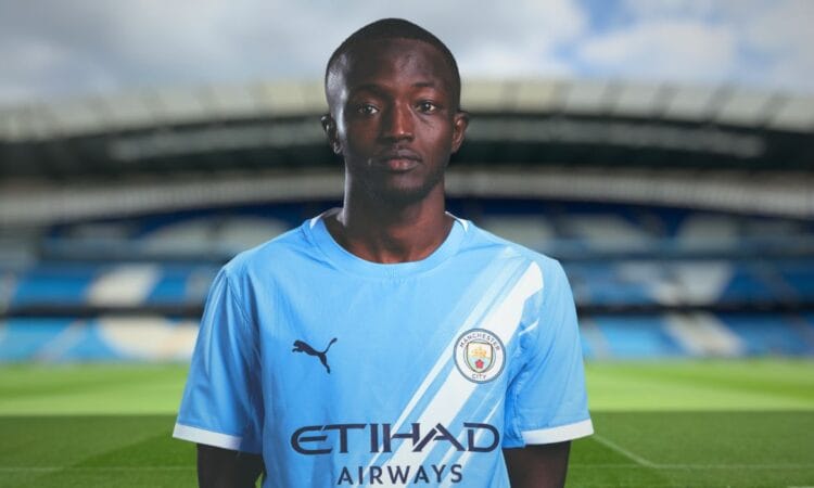 Mahamadou Sangaré (ex-PSG / Manchester City)