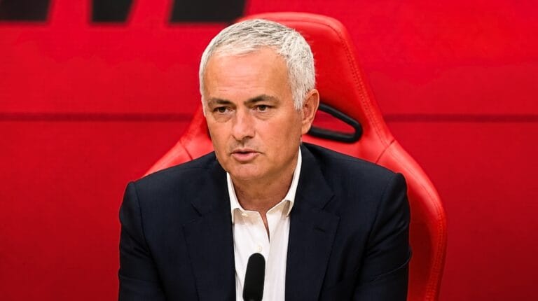 Mercato – Real Madrid : la défense, la vraie priorité de Mourinho – ces noms qu’il a en tête
