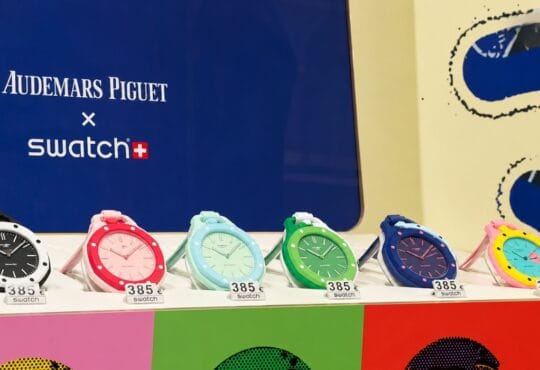 Swatch Royal Pop