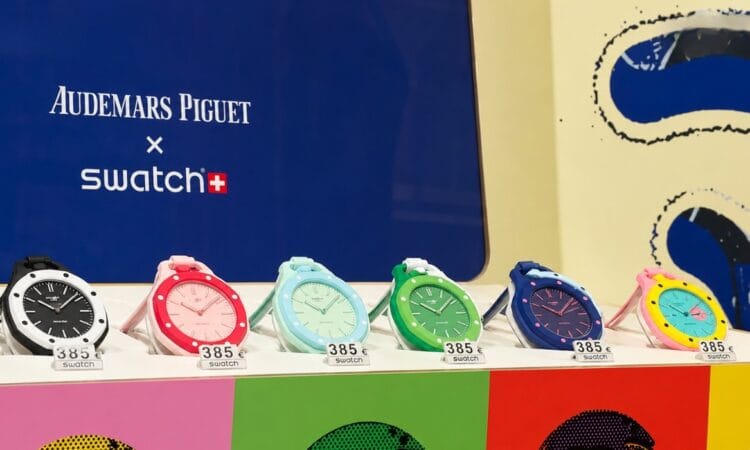 Swatch Royal Pop